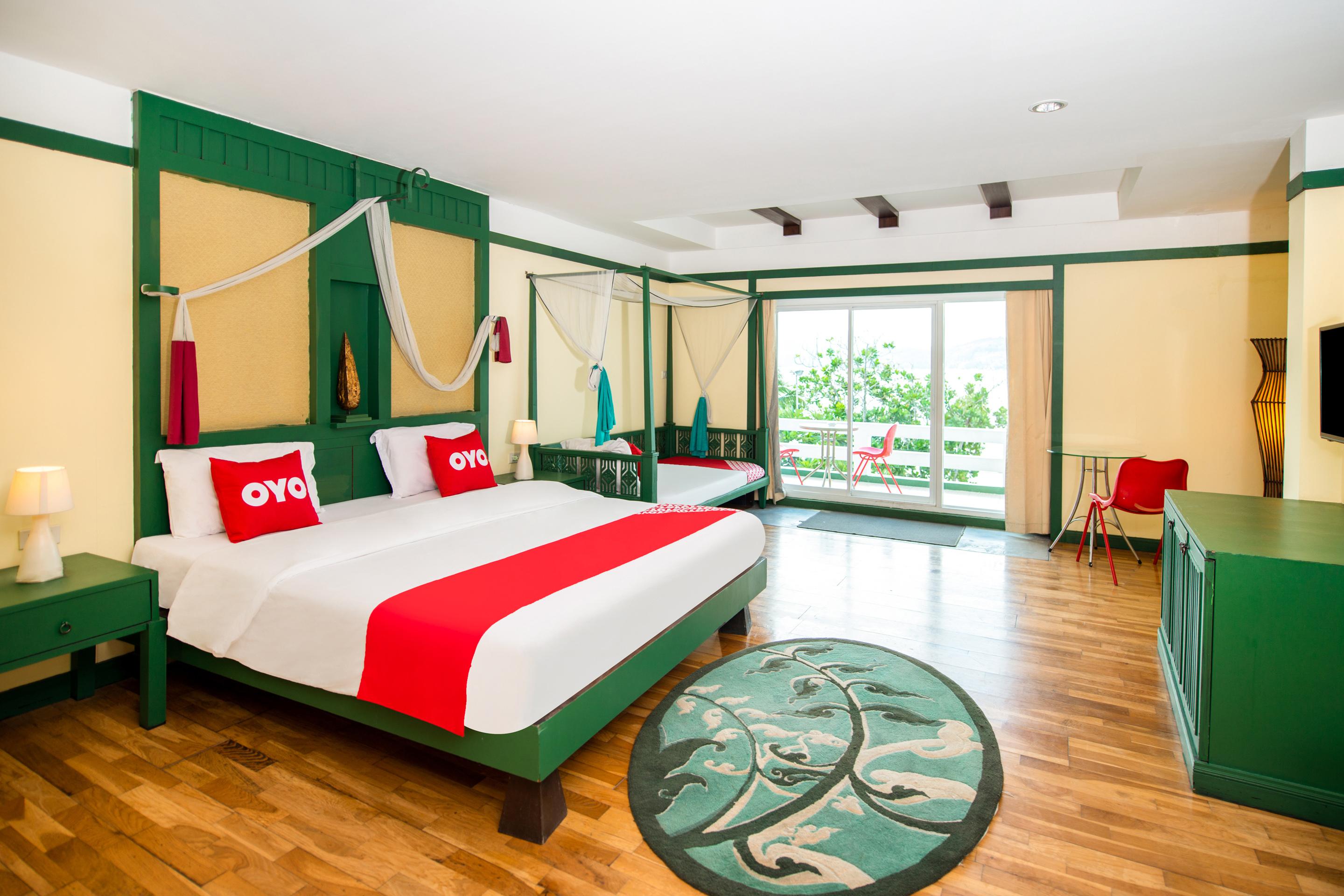 Oyo 255 The Ocean Hotel Patong Exterior photo