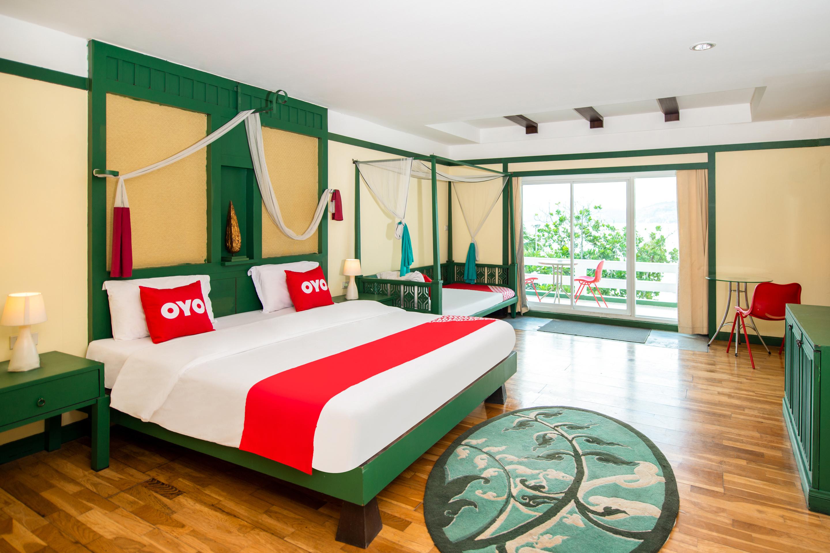 Oyo 255 The Ocean Hotel Patong Exterior photo