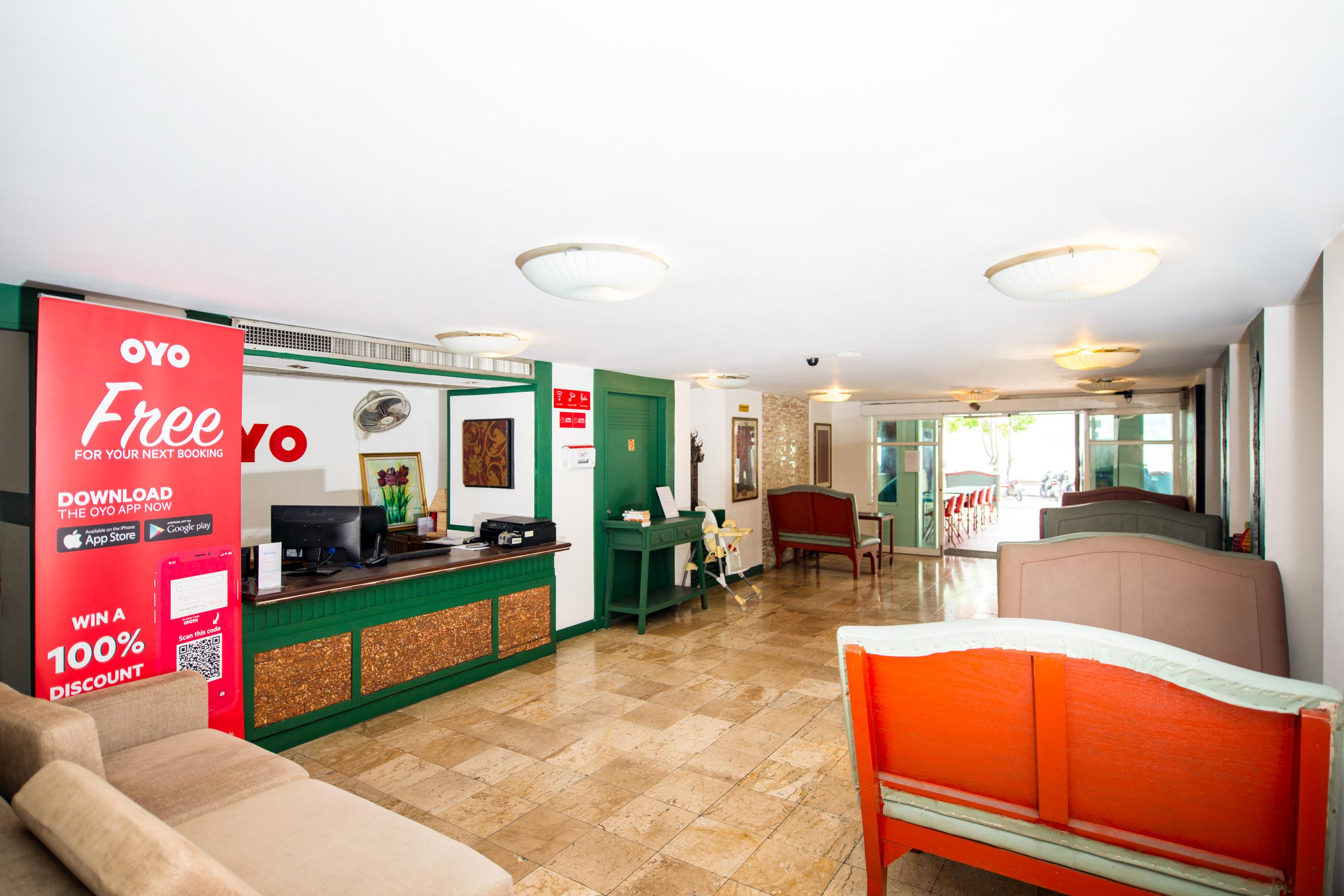 Oyo 255 The Ocean Hotel Patong Exterior photo